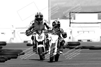 media/Sep-25-2023-Moto Forza (Mon) [[81ffa65e0a]]/Around the Pits/